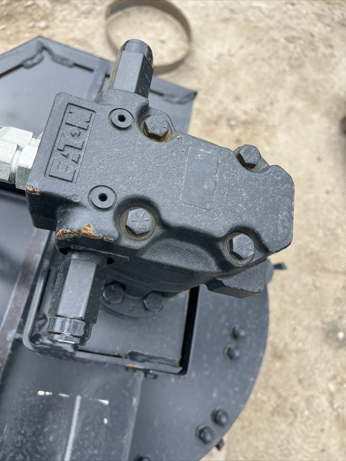 Stout Skid Steer Stump Grinder SG13R — photo 10