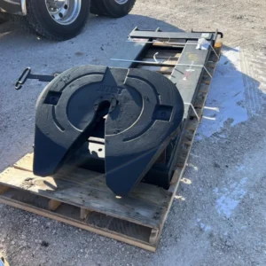 Arrow semi truck trailer mover Fork Lift Fifth Wheel Forklift Cat Skytrak New