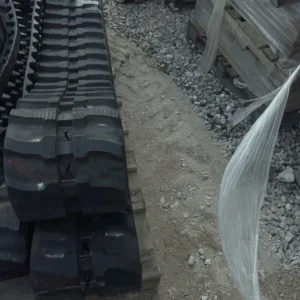 Takeuchi TB35, TB36, TB300; IHI IS35F, IS33SX – 12″ 320x100x46 Tracks New 46 Li