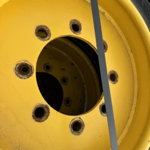 Camso 33×12-20 Solid Steer Tires With Rims 7.5-20 Rim 8 Lug Gehl Cat Case JCB