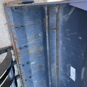 102 inch ACS 4 In 1 wheel loader bucket lightly used 2.5 Cubic Yard Case — photo 2
