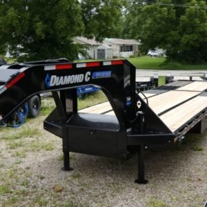 2025 Diamond C FMAX210 HDT 102″x 32′ 25k Hydraulic Dovetail Equipment Tailer Stock #302571 Goose Neck Trailer – Spencer Trailers