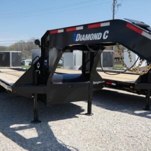 2025 Diamond C FMAX212 HDT 102″x 32′ 25.9k Hydraulic Dovetail Equipment Trailer Stock #299455 Goose Neck Trailer – Spencer Trailers
