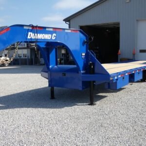 2025 Diamond C FMAX212 HDT 102″x 32′ 25.9k Hydraulic Dovetail Equipment Trailer Stock #299069 Goose Neck Trailer – Spencer Trailers