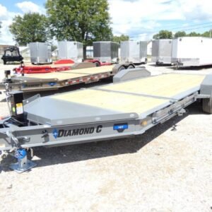 2026 Diamond C HDT207 82″x 20′ 14.9k Split-Deck Tilt Equipment Trailer Stock #304807 – Spencer Trailers