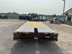 2025 Diamond C FMAX208 28′ x 102″ 18k Engineered Beam With Max Ramps — photo 11