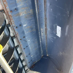 102 inch ACS 4 In 1 wheel loader bucket lightly used 2.5 Cubic Yard Case — photo 3
