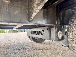 2024 Diamond C FMAX212 40′ x 102″ Fleetneek 25.9k GVWR Straight Deck Air Ride — photo 13