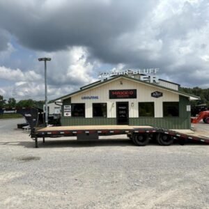 2026 Diamond C FMAX210 2.0 32′ x 102″ Engineered Beam 25k W/ Hydraulic Dovetail