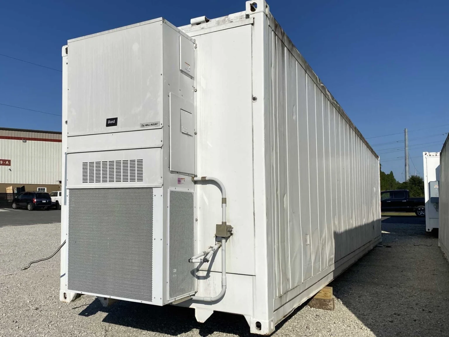 40 Foot High-Cube Insulated Shipping Container with 5 Ton Bard HVAC — photo 3