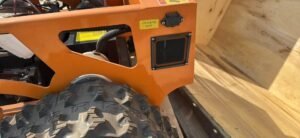Landhero remote control lawn mower — photo 5