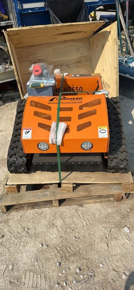 Landhero remote control lawn mower — photo 8