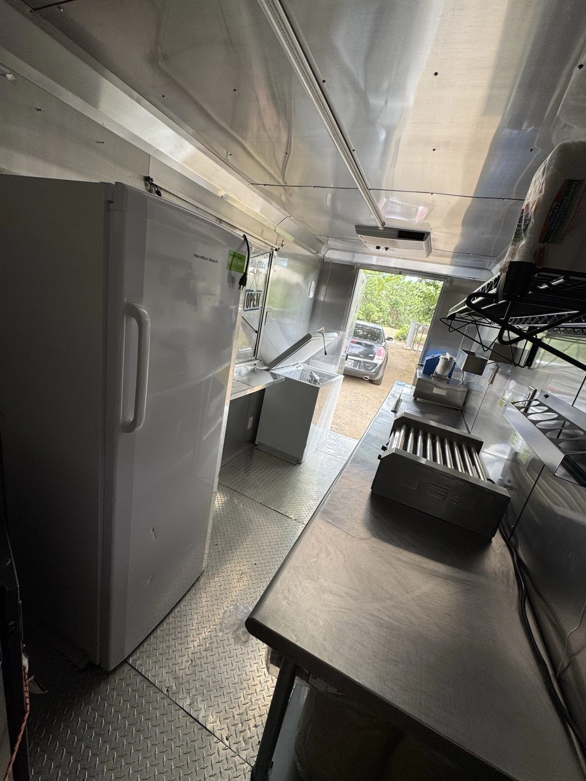 2022 Snow Cone Hot Dog Food Trailer Read For B Business — photo 7