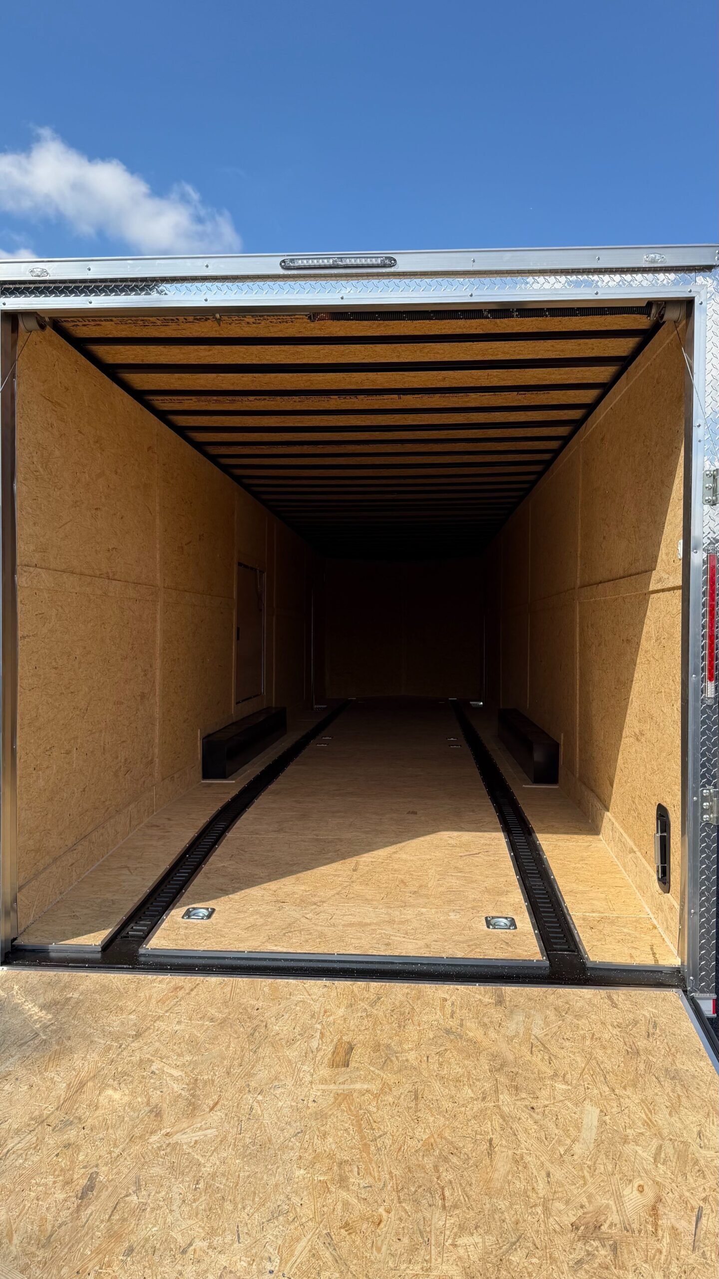 2026 Elite 8.5 x 36 Enclosed Cargo Trailer 21k GVWR — photo 6