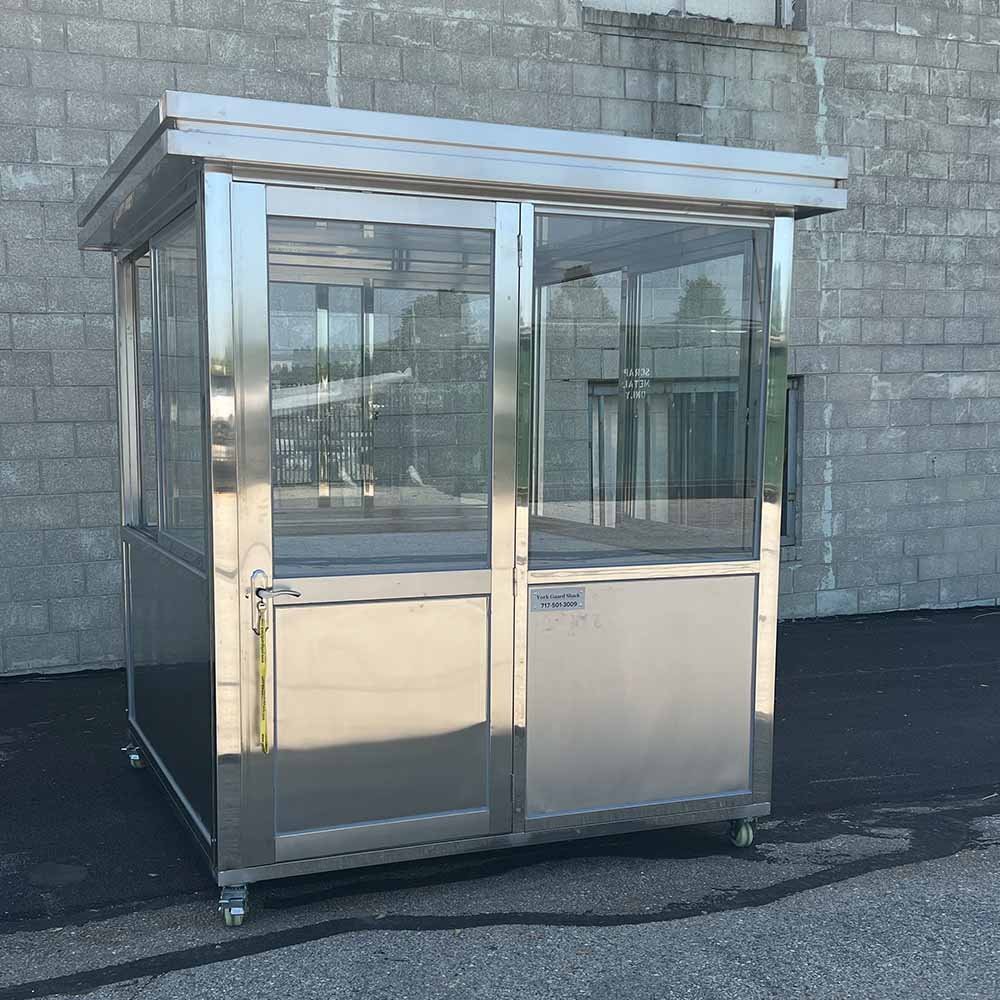 6.5×6.5 Stainless Steel Guard Shack, Swing Door, Plain Jane — photo 9
