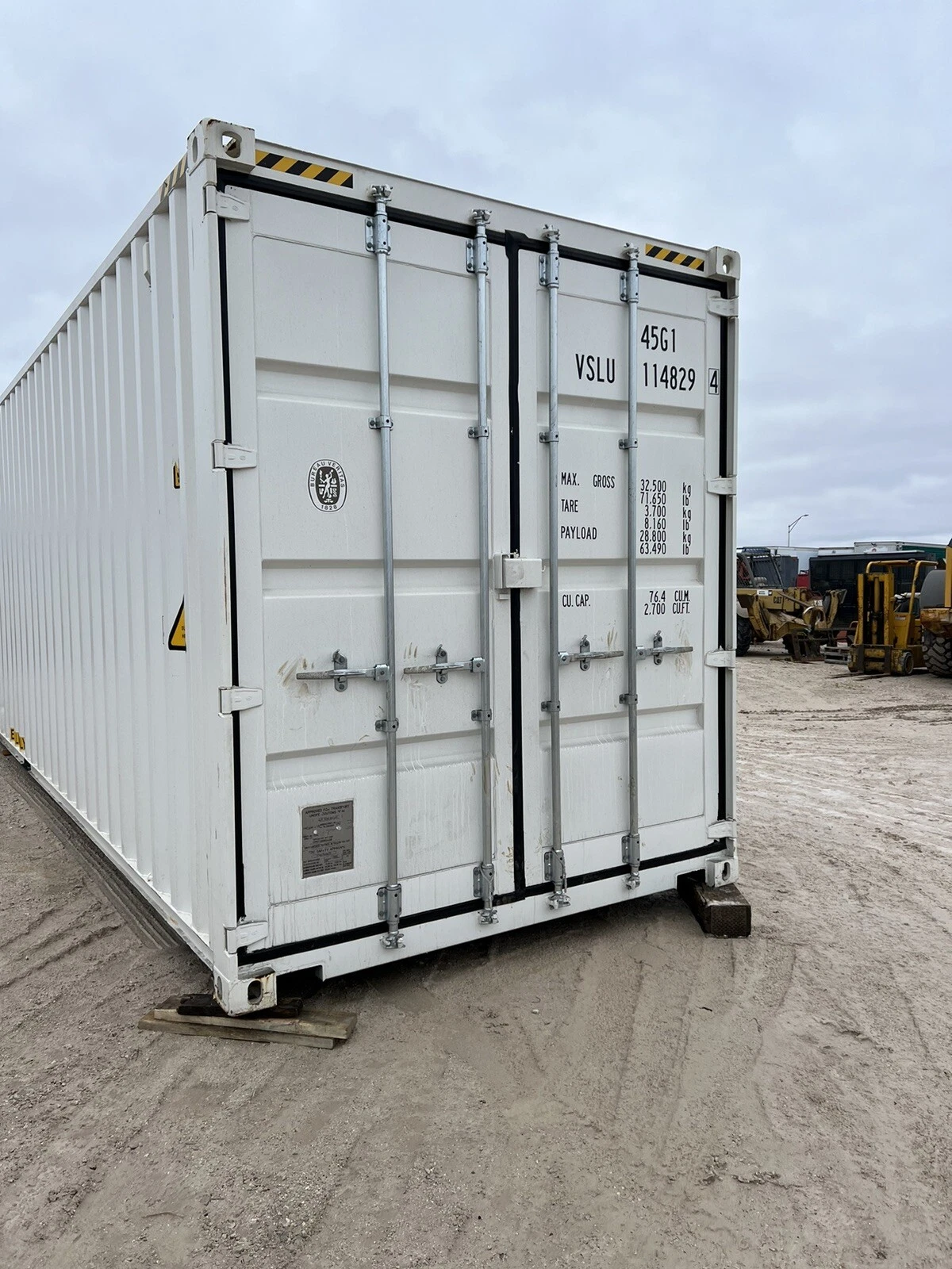 40 foot high cube Shipping container one — photo 7