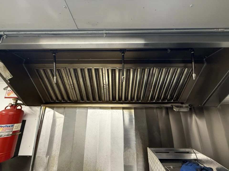 TURNKEY 2022 8.5 FT. WIDE X 14FT w/ PRO FIRE SUPPRESSION CONCESSION TRAILER — photo 8