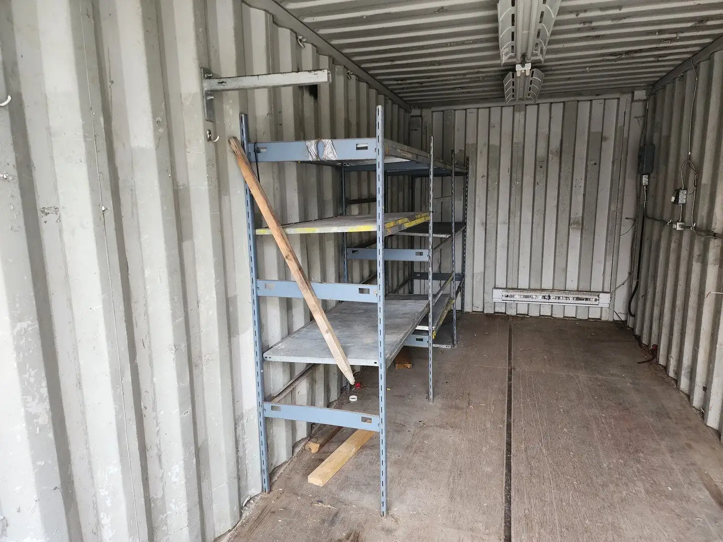 20 ft Container w/ Shelf, Electrical & Lighting — photo 8