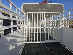 2025 Big Bend 6’8″X28′ 3/4 TOP Stock / Stock Combo Trailer — photo 7