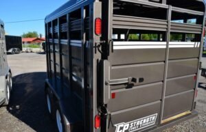 2023 Cornpro 14′ Livestock Trailer — photo 10