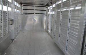 2023 Adams Trailers 16′ Gooseneck Aluminum Stock Trailer — photo 8