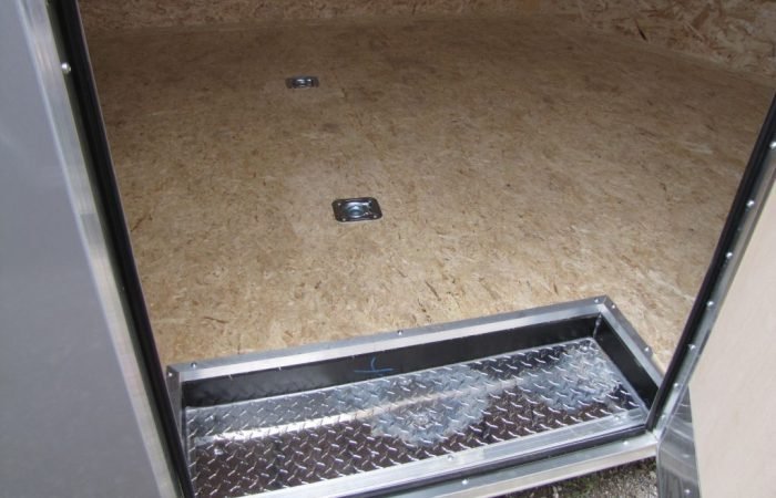 2023 Impact 8.5X24 Enclosed Cargo Trailer — photo 4