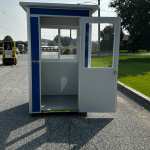 4’x4′ Economy Blue Guard Shack, Pallet Base Model — photo 9