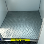 4’x4′ Economy Blue Guard Shack, Pallet Base Model — photo 2