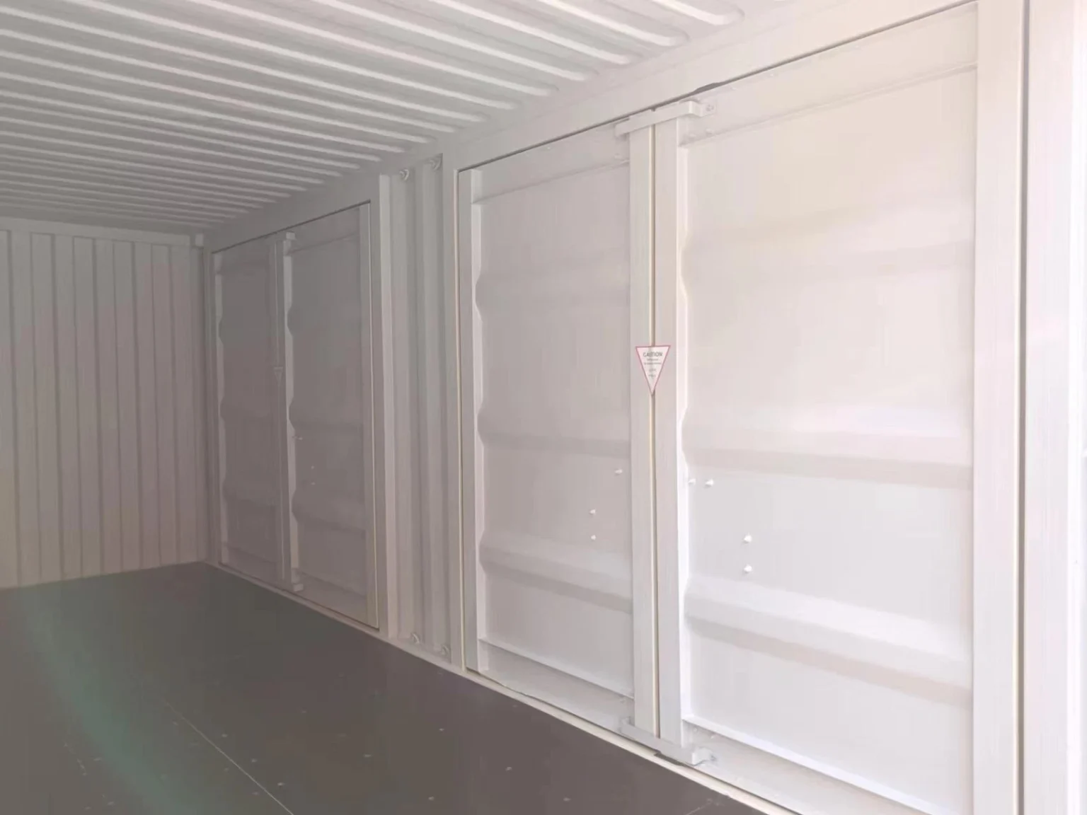 20ft ‘Open Side’ New Container (2-Door w/ Center Post) — photo 2