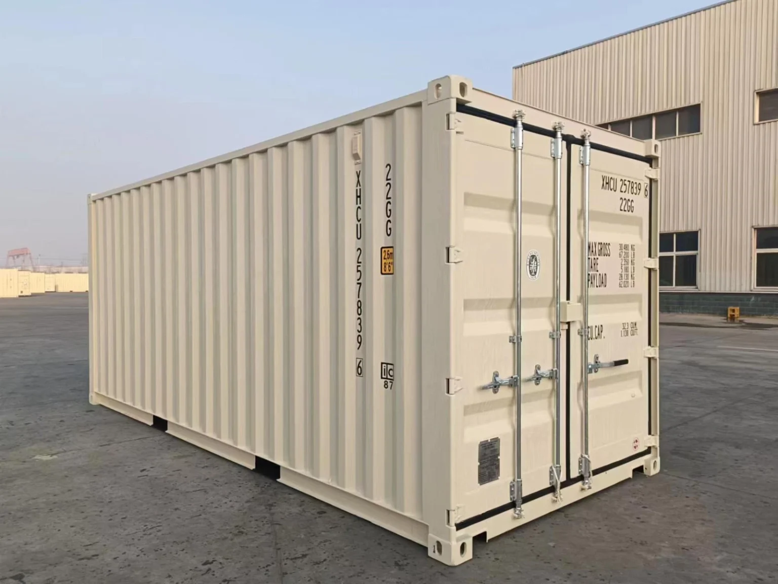 20ft ‘Open Side’ New Container (2-Door w/ Center Post) — photo 3