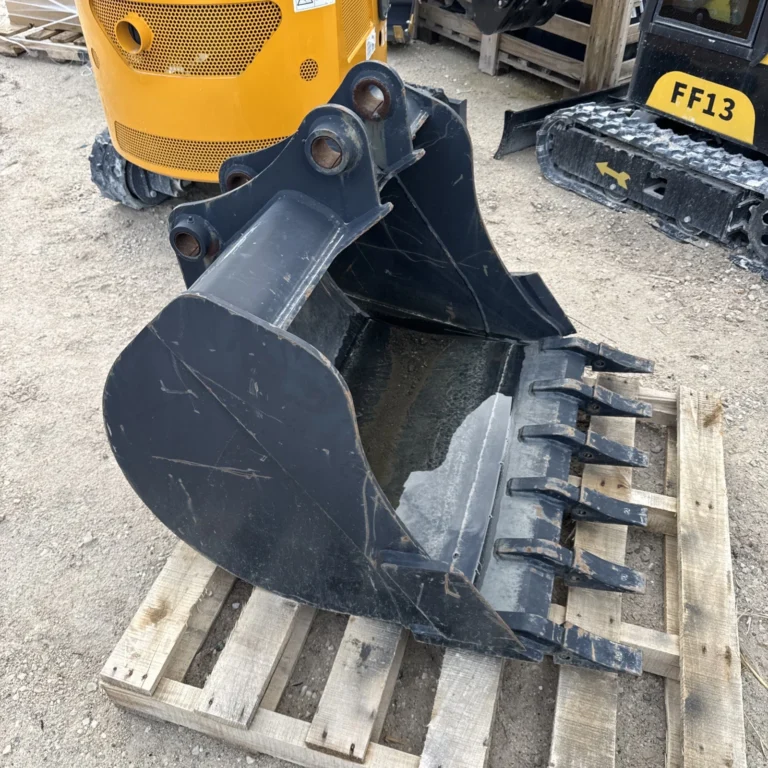 36 Inch Excavator Tooth Bucket 45 Mm Pin — photo 3