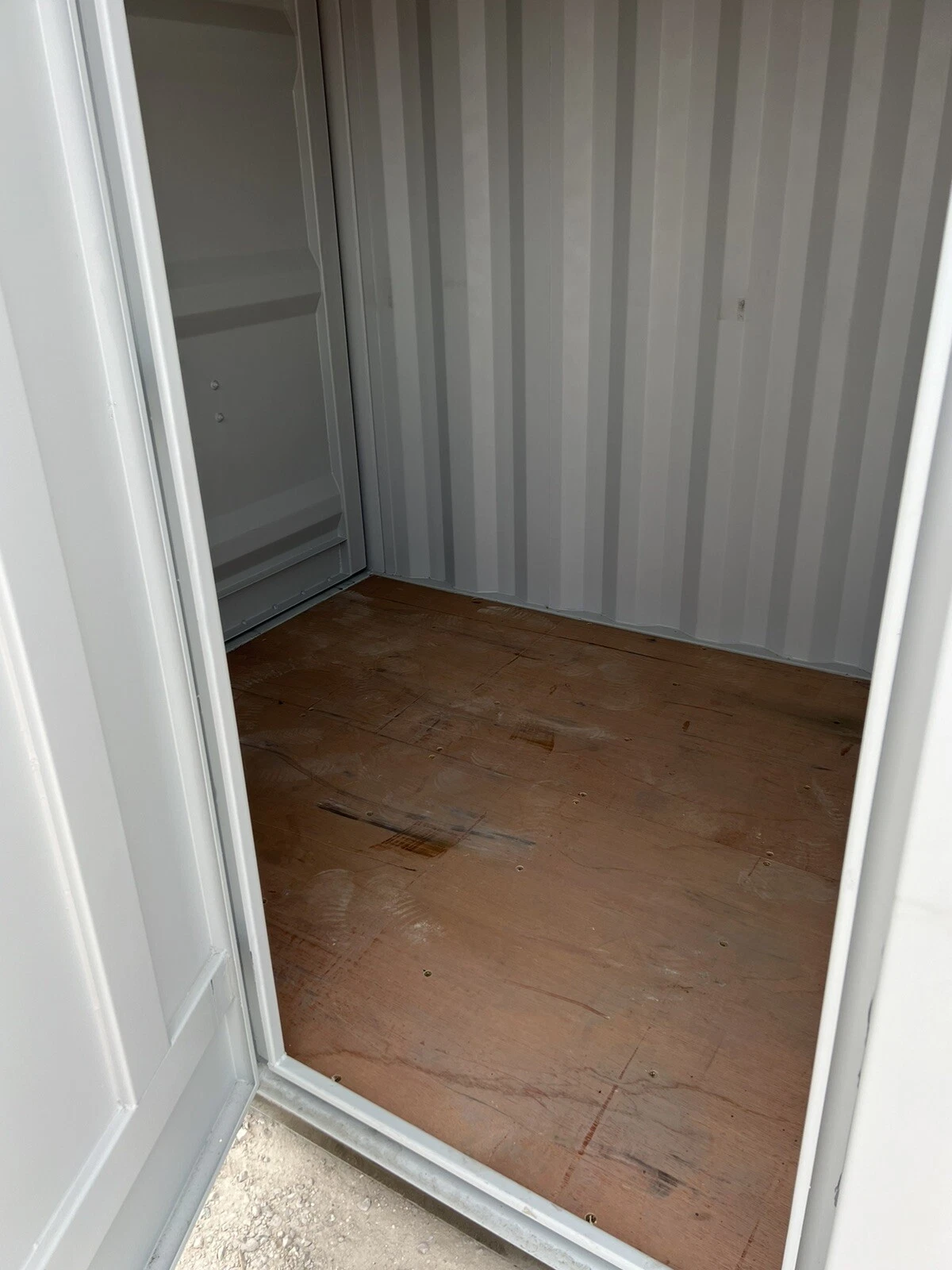 8 Foot Shipping Container Side Door Window — photo 4