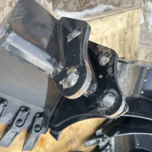 Bobcat Mini Excavator Tooth Bucket 16 Inch 6715497 30 Mm Pin New — photo 9